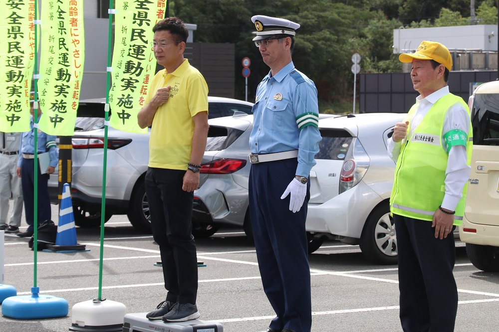 交通安全県民運動出発式2